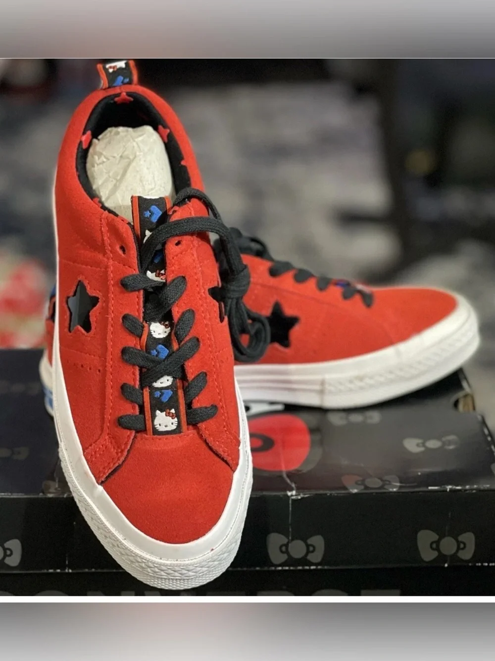 Converse Hello Kitty One Star Suede Sneakers Red Size W6
